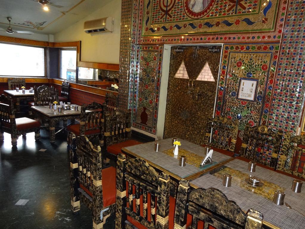 אינדורה Chokhi Dhani מראה חיצוני תמונה